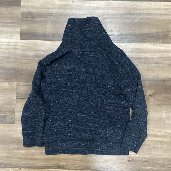 Cozy Dark Gray Sweater with Button Detail - Picture 4 of 4